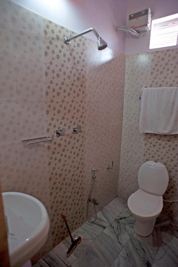 Ganpati Guest House Varanasi Exterior photo